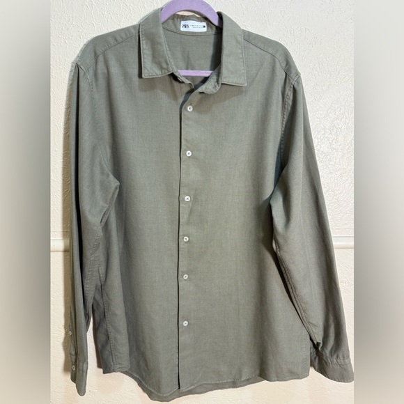 ZARA Men’s Long Sleeve Button Down Shirt Solid Green Size XXL Slim Fit - Picture 1 of 5